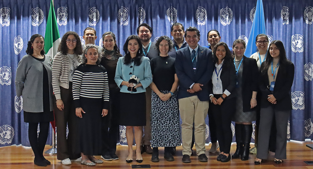 Representantes y equipos técnicos de WWF y PNUD durante la firma de un memorando de entendimiento para colaborar en acciones sobre clima, biodiversidad y cadenas de valor. 