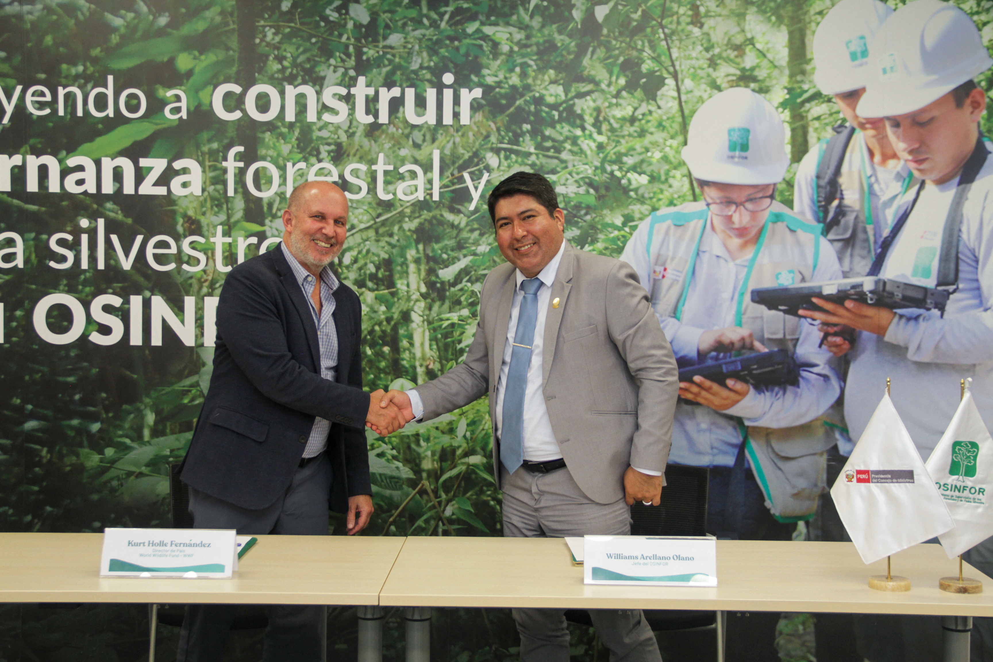 OSINFOR y WWF Perú firman convenio para impulsar la gobernanza forestal y el desarrollo sostenible de comunidades amazónicas